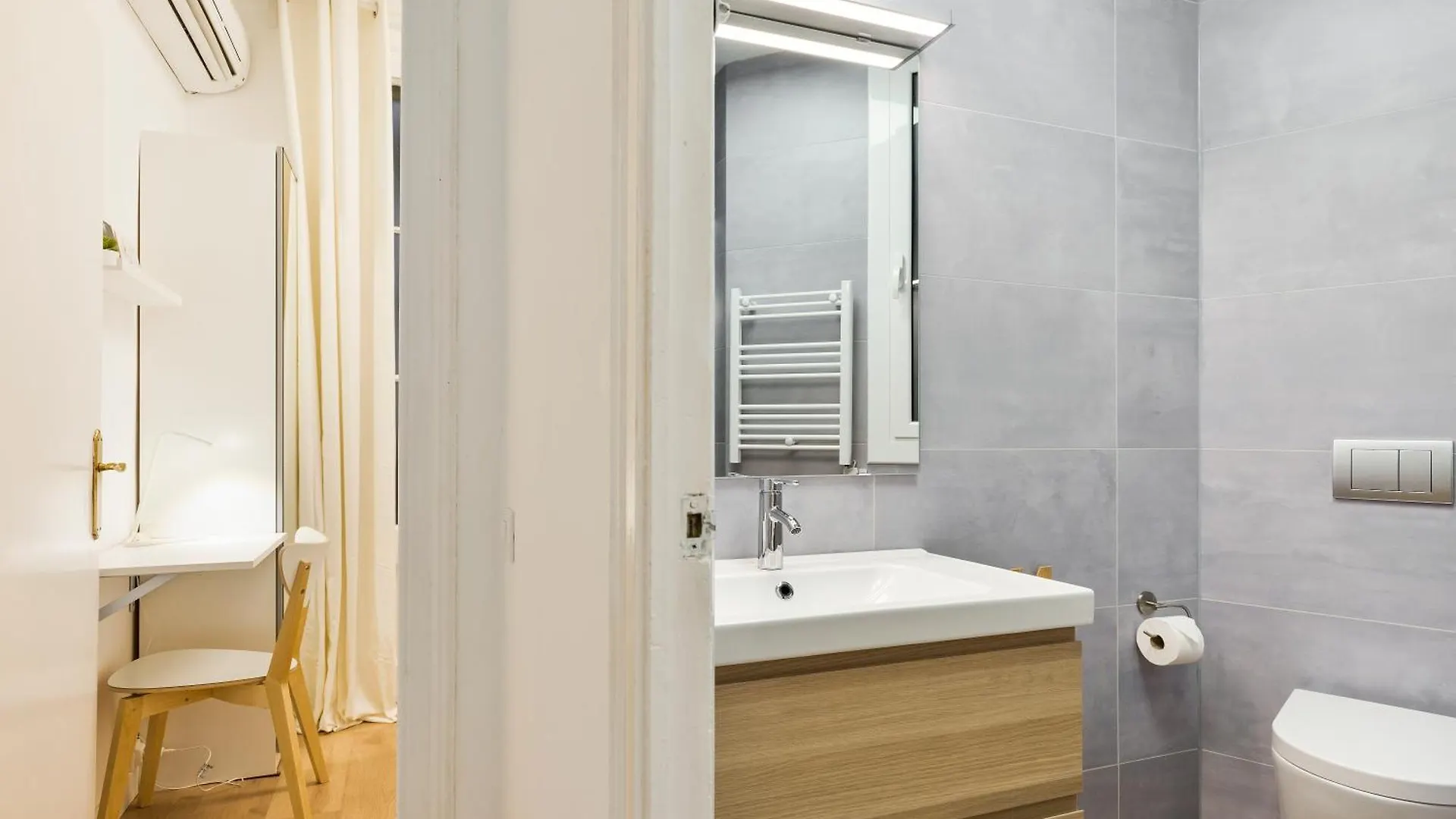 Barcelona Central Park II Apartment 0*,